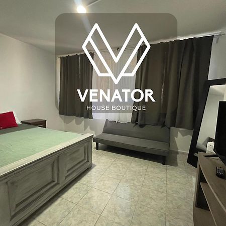 レオン8 Venator House Boutiqueアパートメント エクステリア 写真